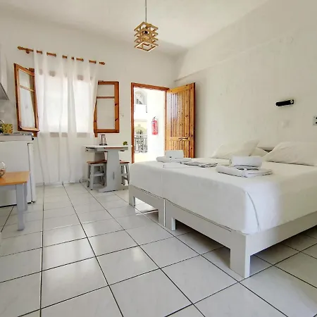 Emilia Apartmanhotel *